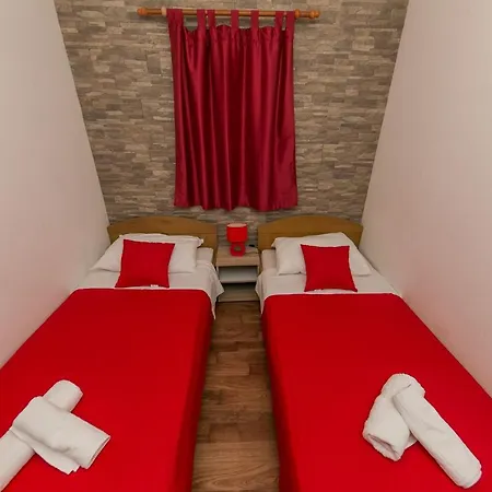 아파트 Vukman 트로기르