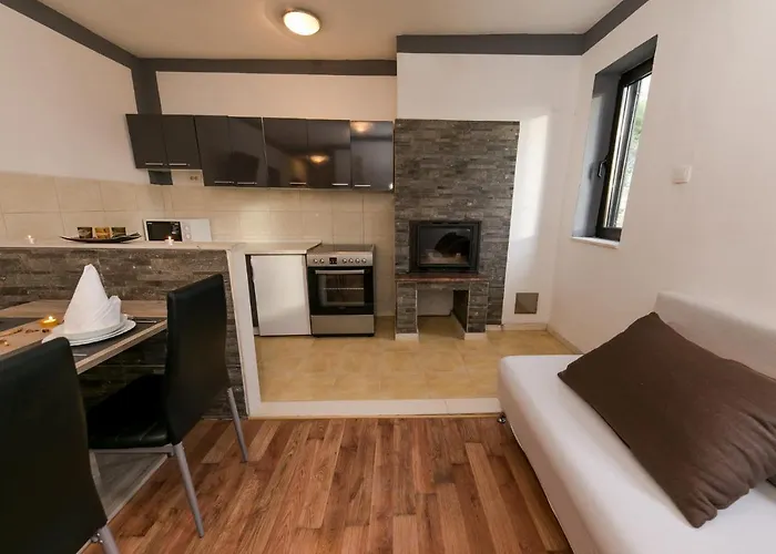 福克曼公寓 特罗吉尔