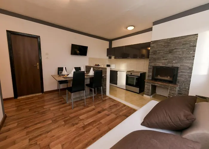 福克曼公寓 公寓