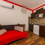 Vukman Апартаменты Трогир